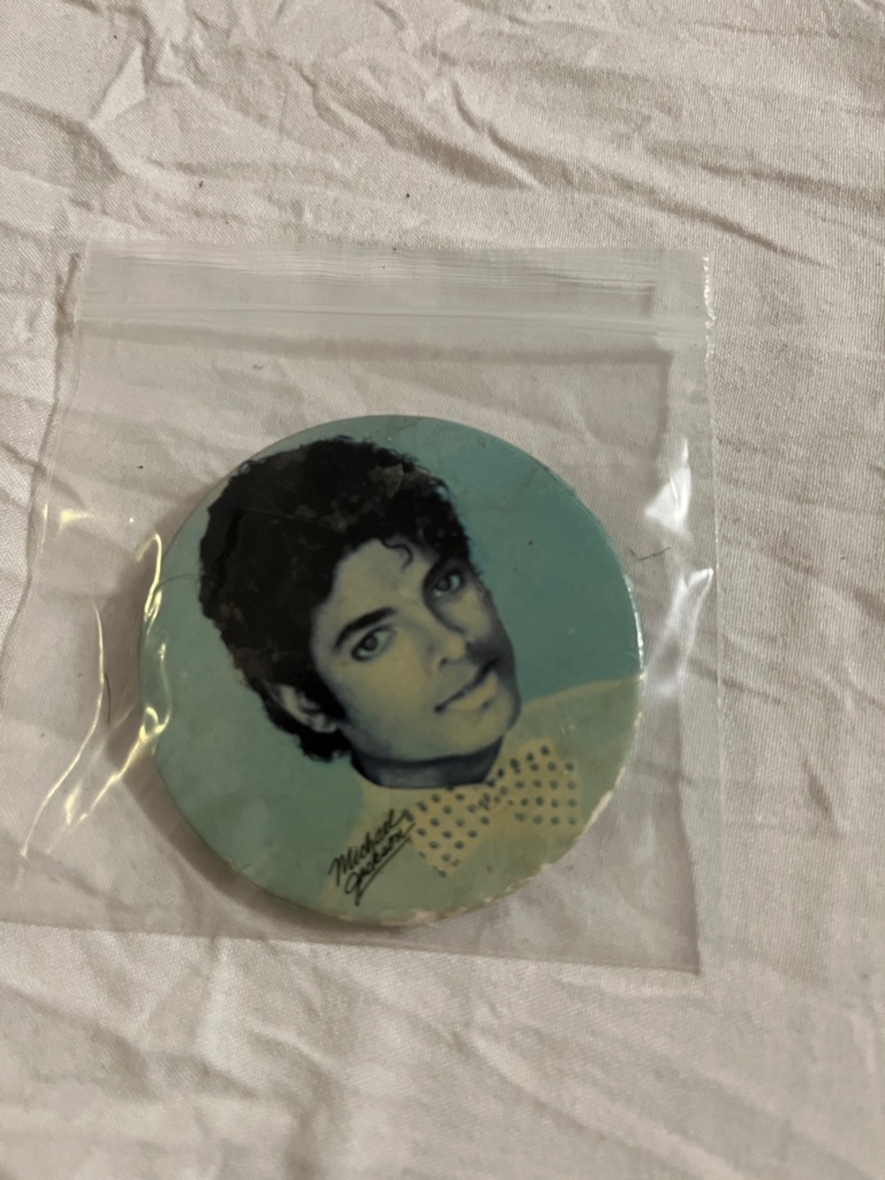 Retro Round Embellishment Pin in Teal